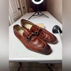 Magnanni Mens Horse Bit Loafers 9 M
Brown Patina Leather Slip On Dress Shoes